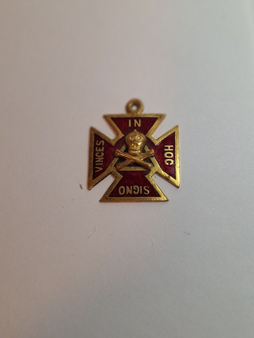Masonic Knights Templar In Hoc Signo Vinces Skull Crossbones Pendant Red & Gold